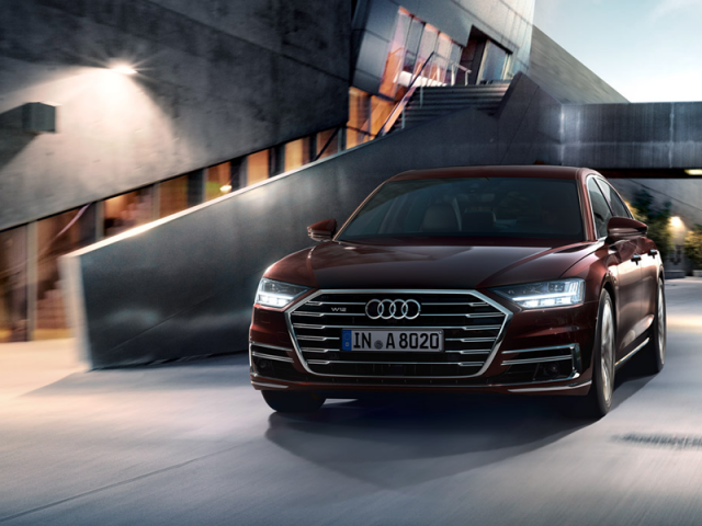 AUDI A8 HYBRID